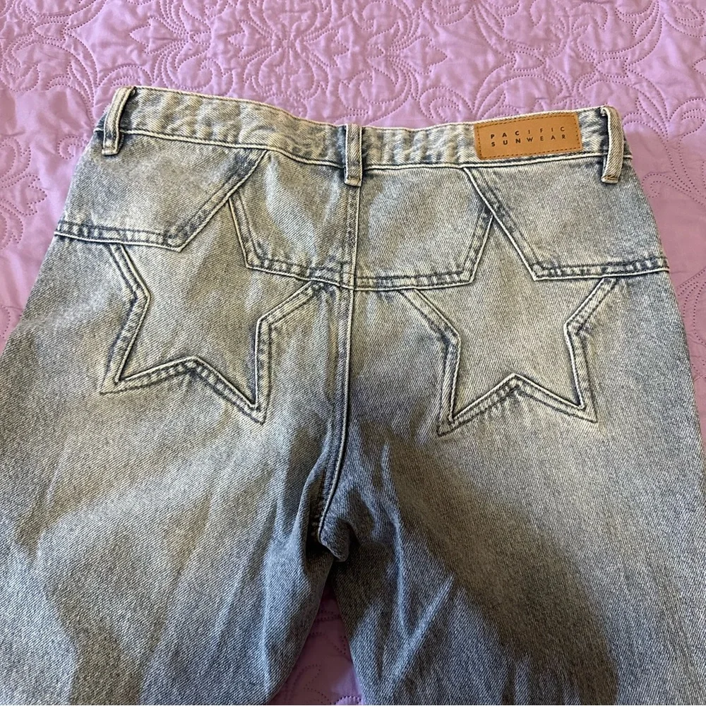 Pacsun Jade Low Rise Light Wash Bootcut Jeans with Star Pockets - Picture 9 of 14